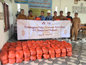 Dalam Rangka Merayakan Bulan Ramadan, PT Banjarsari Pribumi (Titan Group) Salurkan Paket Bantuan 650 Sembako di Kecamatan Merapi Timur