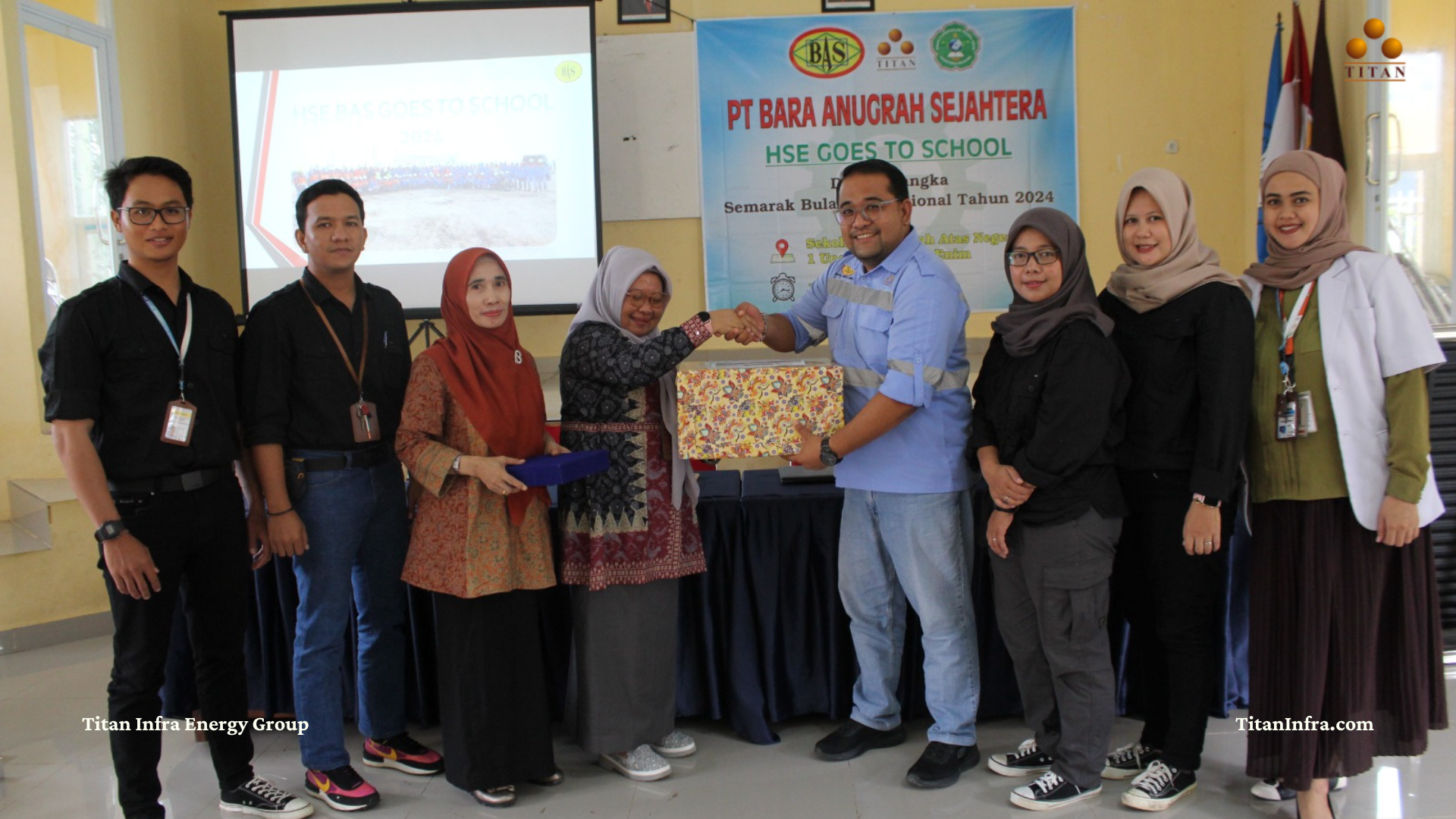 Read more about the article Program Goes To School Titan Infra Energy Group, PT BAS Berikan Materi Seputar Pertambangan Batubara