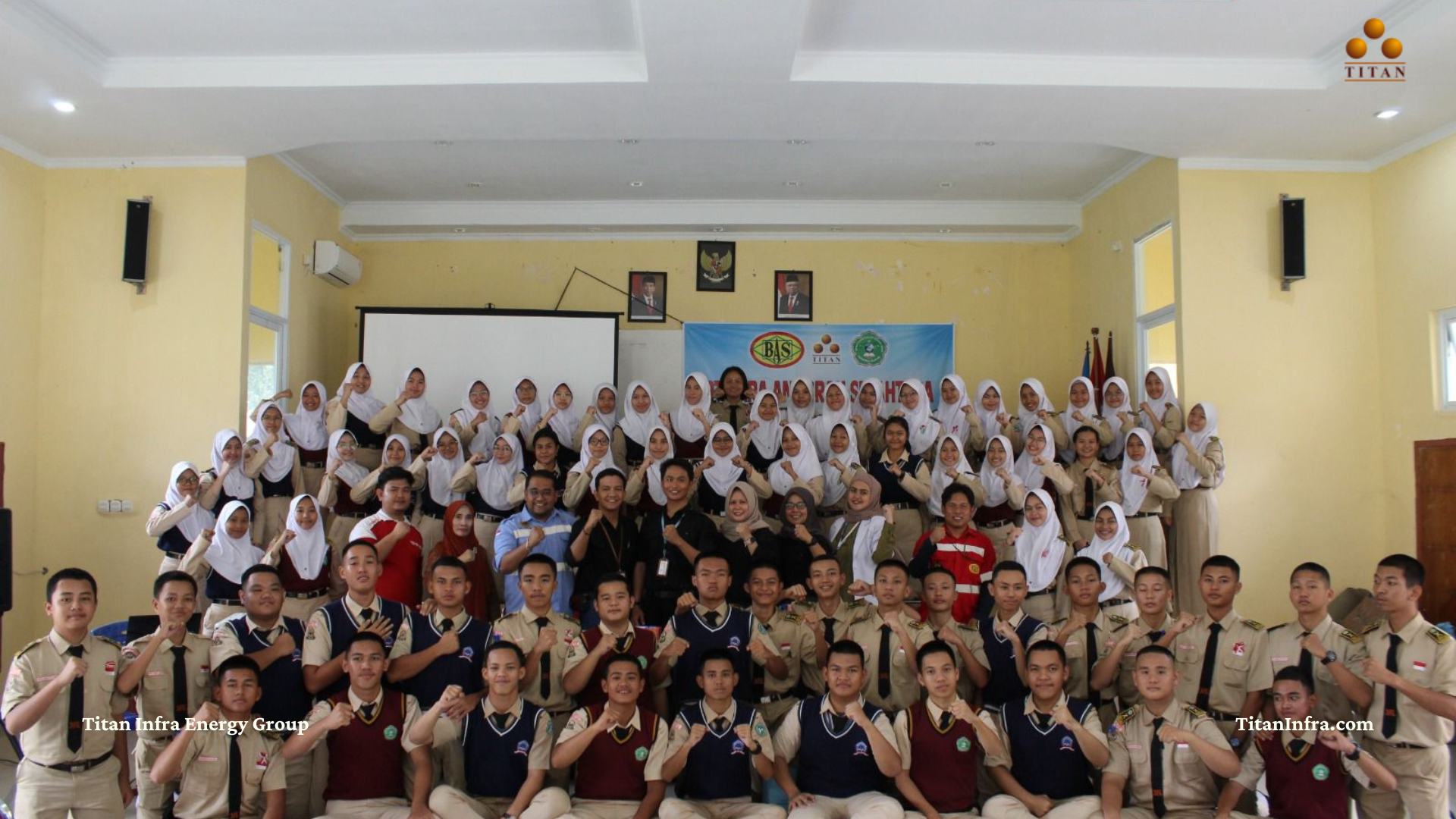 Mengenal Dunia Pertambangan Batubara Bersama PT BAS di Program Goes To School Titan Infra Energy Group