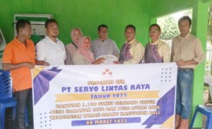 PT Servo Lintas Raya Bagikan 1130 Paket Sembako di Awal Ramadhan