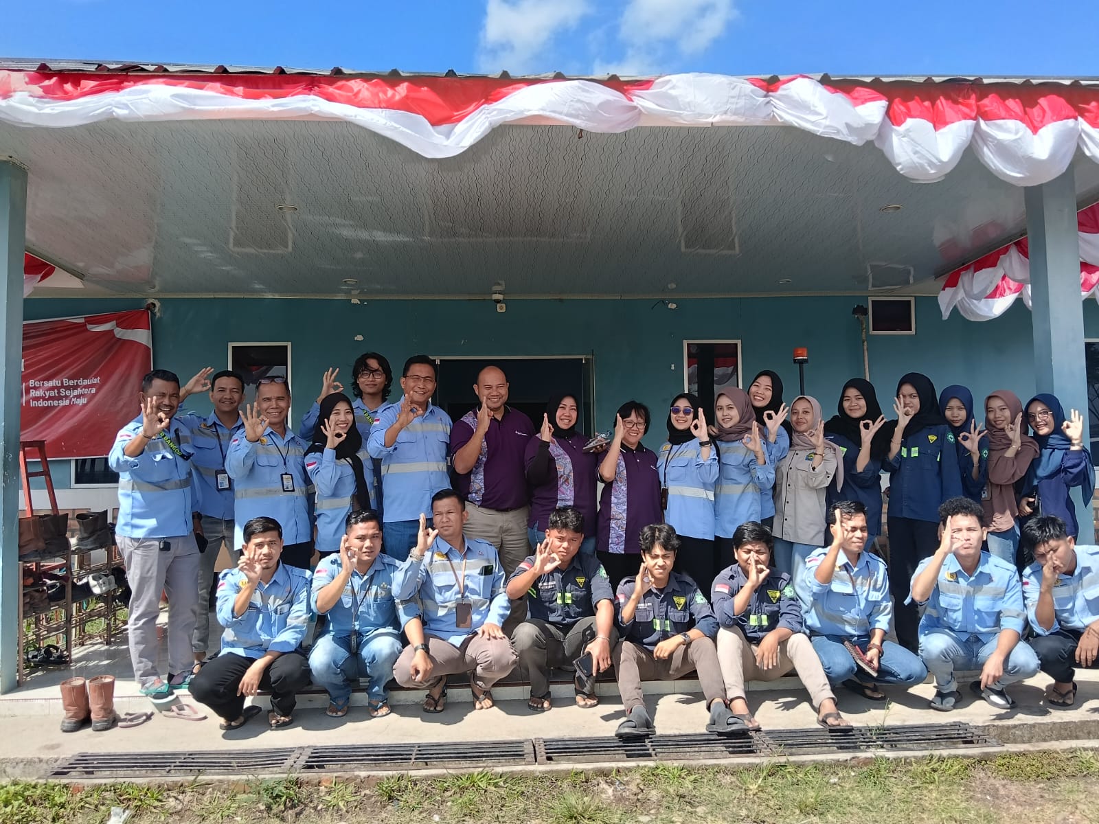 Read more about the article Mahasiswa BINUS Belajar di Jantung Tambang PT Bara Anugrah Sejahtera site Tanjung Enim
